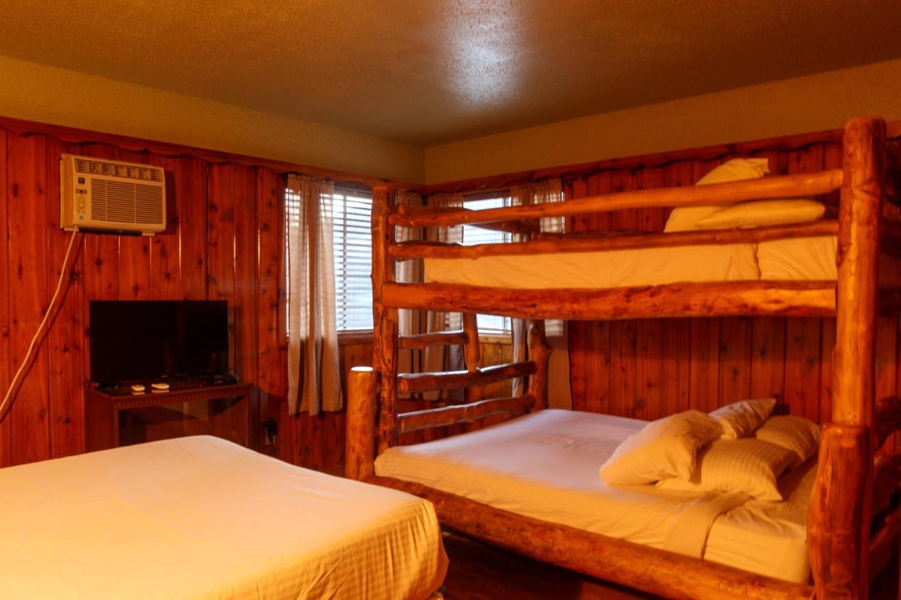 The Kern Lodge Kernville Εξωτερικό φωτογραφία